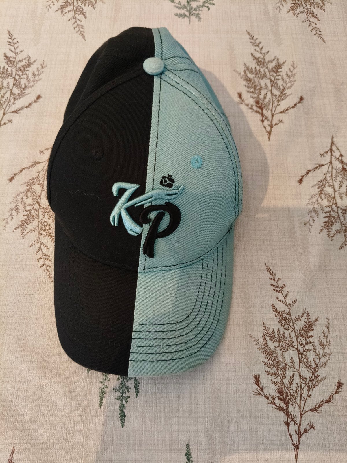 Te koop aangeboden pet van Knol power, Ophalen, Zo goed als nieuw, Jongetje of Meisje
