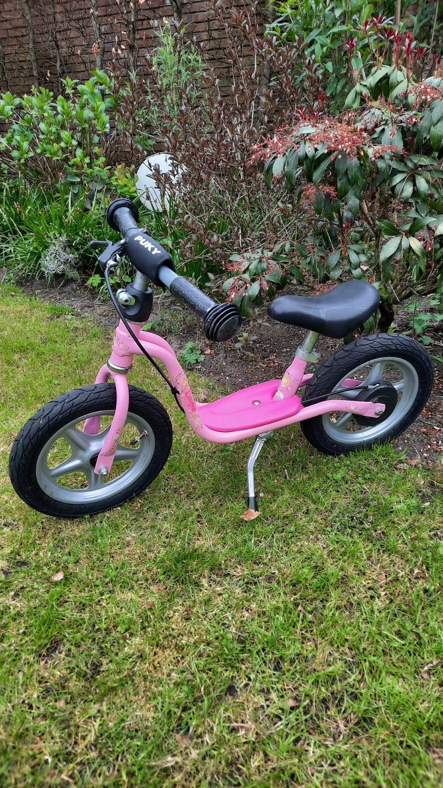 Puky loopfietsje rose met standaard., Ophalen, Gebruikt, Loopfiets