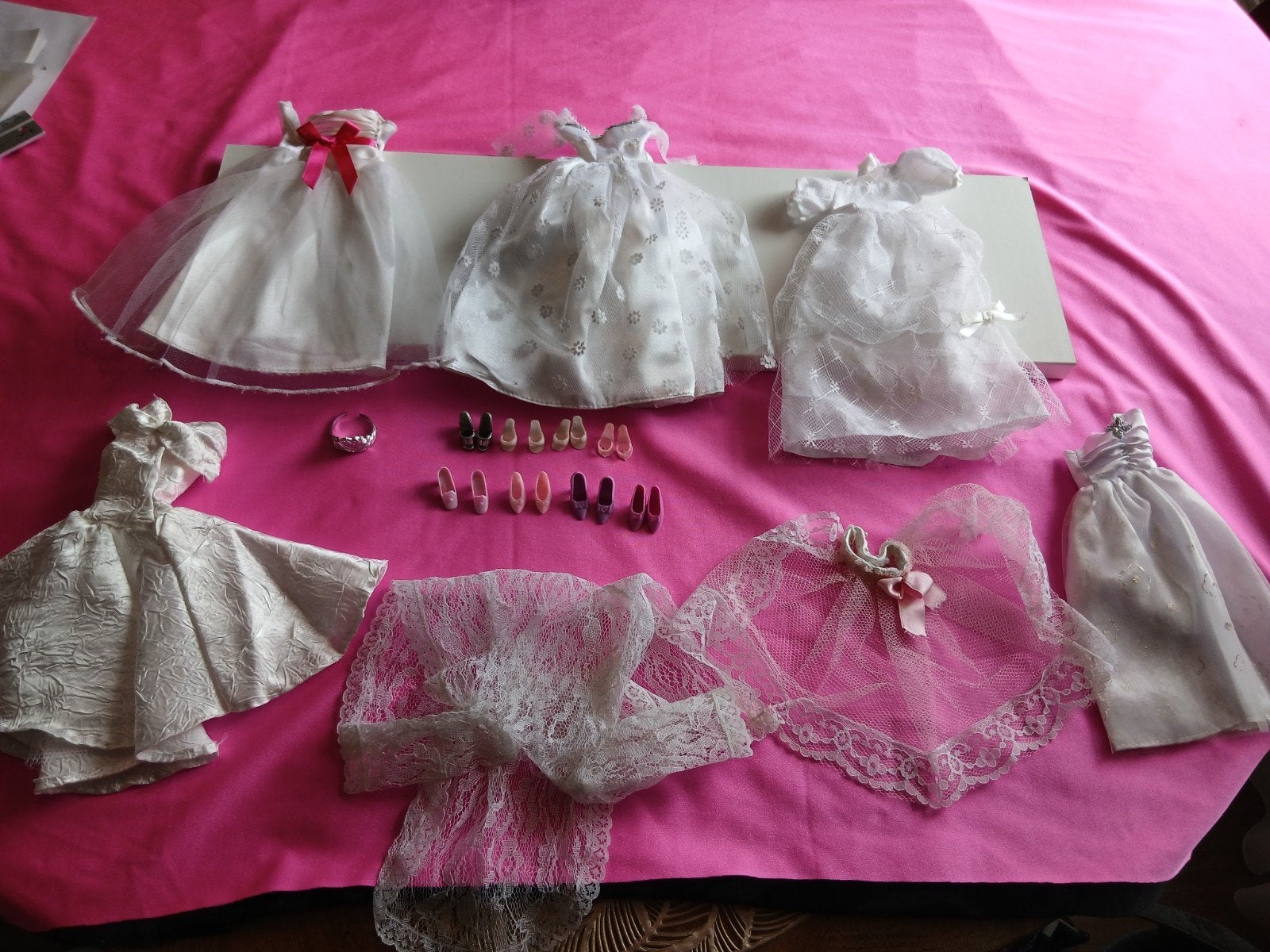 barbie trouw kleding vintage 5, Ophalen of Verzenden, Zo goed als nieuw, Kleertjes