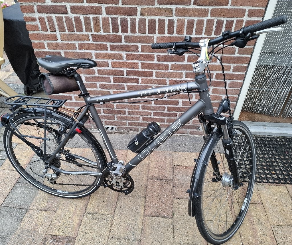 Mooie toerfiets, Fietsen en Brommers, 28 inch, Gebruikt, Velgrem, Meer dan 20 versnellingen