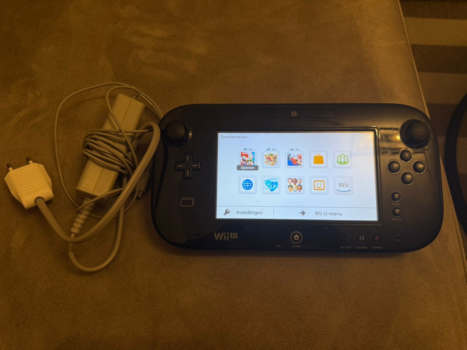 Wii U Gamepad ( ZIE BESCHRIJVING ), Ophalen of Verzenden, Zo goed als nieuw, Met 1 controller
