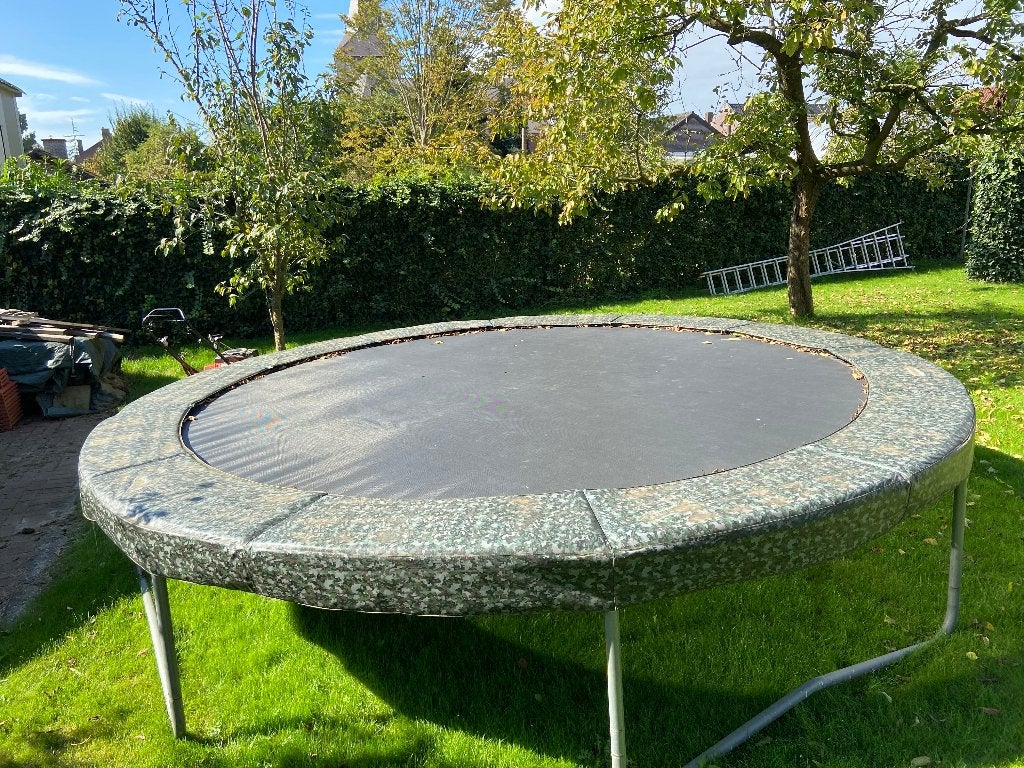 Avyna Pro-Line 14 trampoline (427 cm) + extra veren, Ophalen, Gebruikt