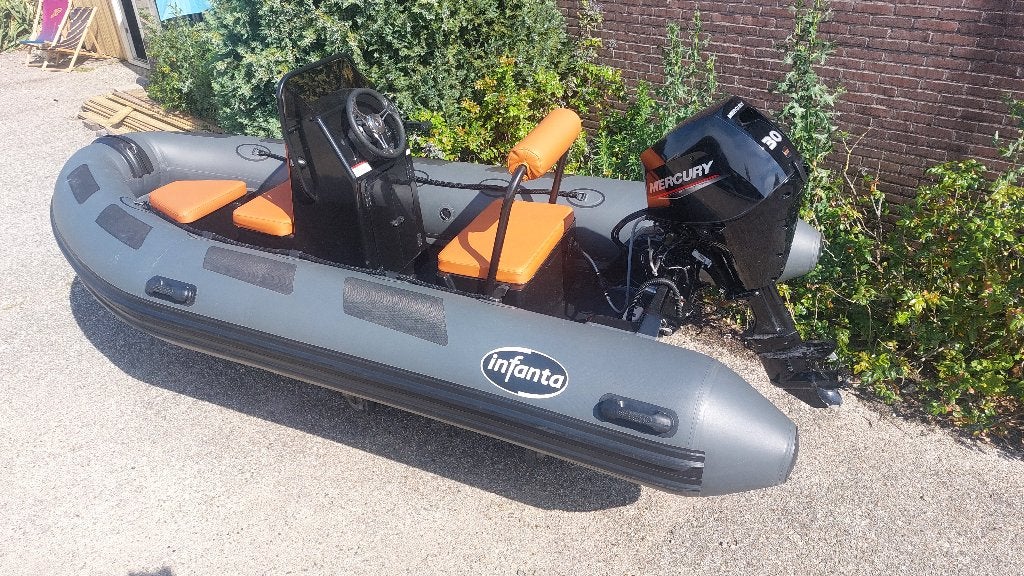 Infanta 3.9 RIB met Mercury 30 pk Viertakt 2022, Watersport en Boten, 4 m, Afdekzeil, Zo goed als nieuw, 30 pk