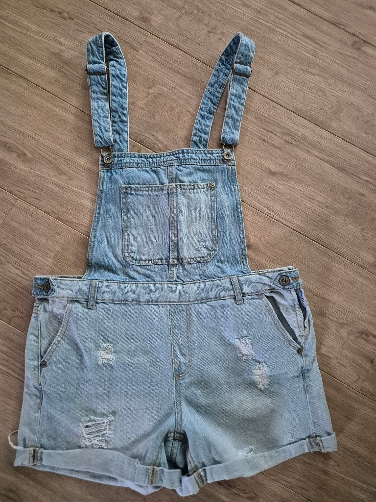 BERSHKA spijkertuinshort mt S, Ophalen of Verzenden, Zo goed als nieuw, Maat 36 (S), Kort