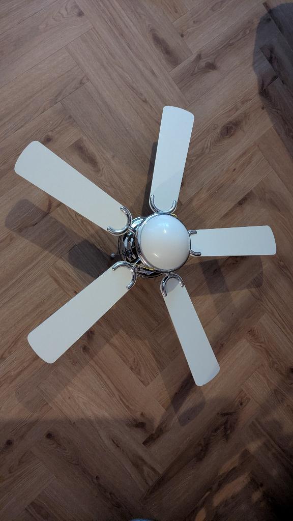 Plafondventilator 110cm, Witgoed en Apparatuur, Ventilatoren, Ophalen, Zo goed als nieuw, Plafondventilator