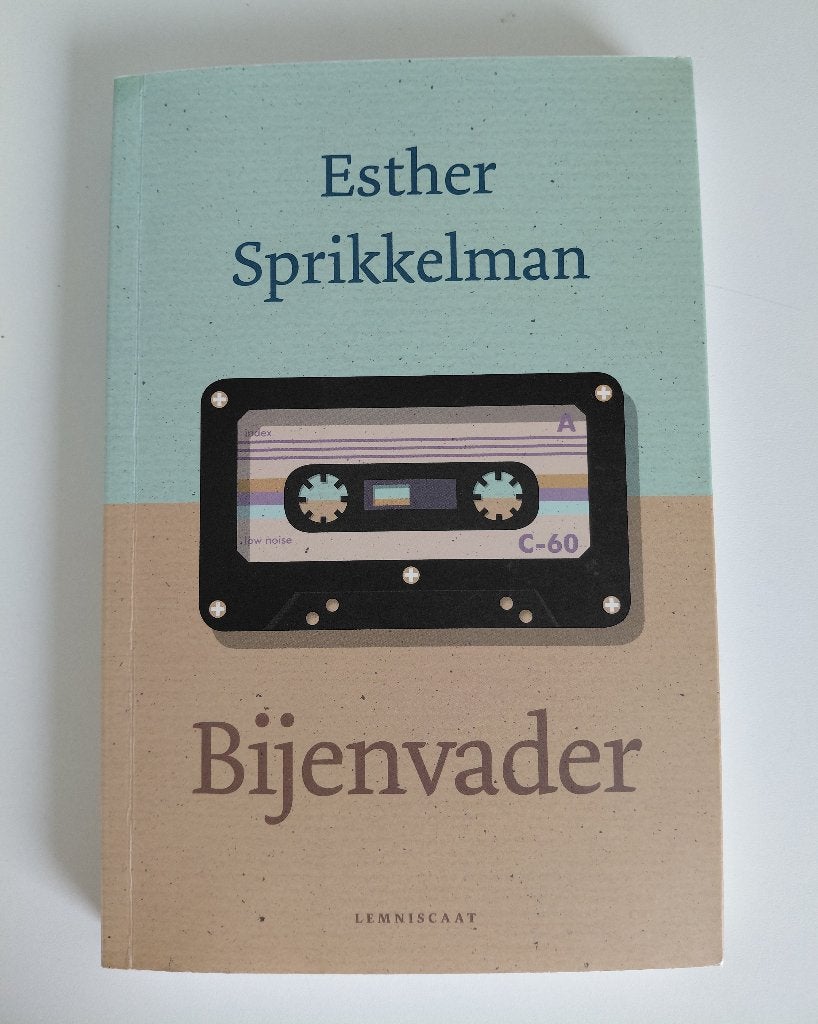 Esther Sprikkelman - Bijenvader, Esther Sprikkelman, Ophalen of Verzenden, Zo goed als nieuw, Nederland