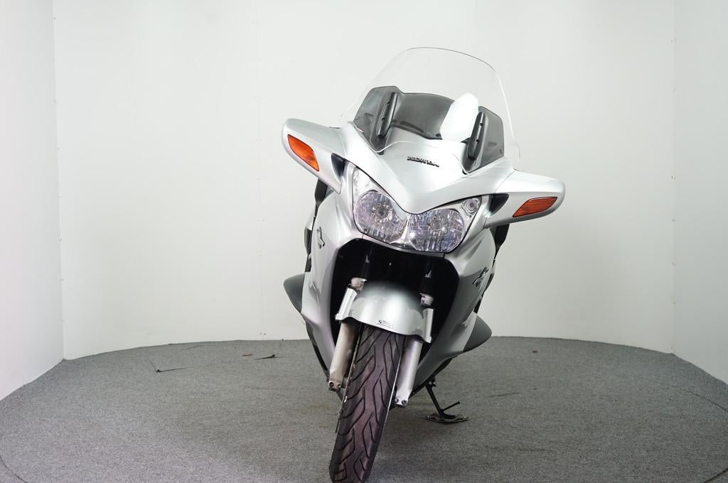 Honda ST 1300 PAN EUROPEAN ABS DE LUXE (bj 2008), Motoren, Motoren | Honda, Bedrijf, Meer dan 35 kW, Toermotor, ABS