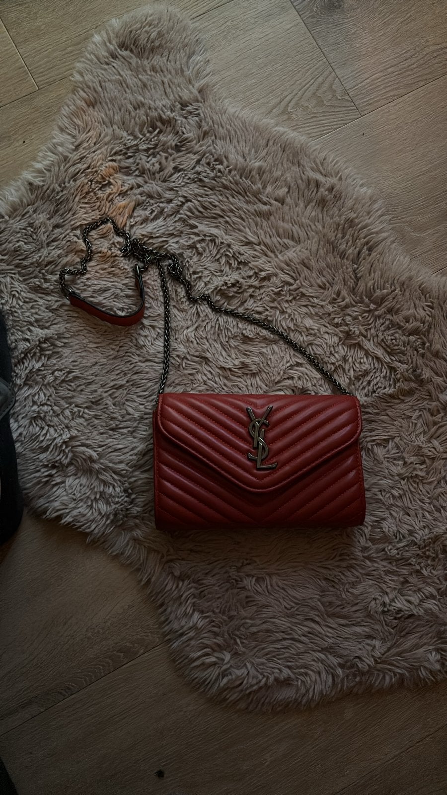 Saint Laurent YSL Schoudertasje Rood, Ophalen of Verzenden, Zo goed als nieuw, Rood, Schoudertasje
