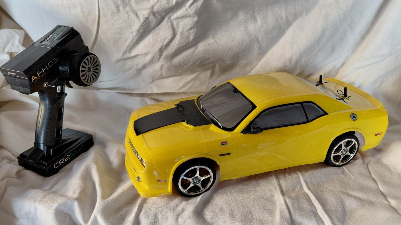 RC Auto Onroad Dodge Challenger met zender en extra kap, Elektro, Gebruikt, Ophalen of Verzenden, Schaal 1:10