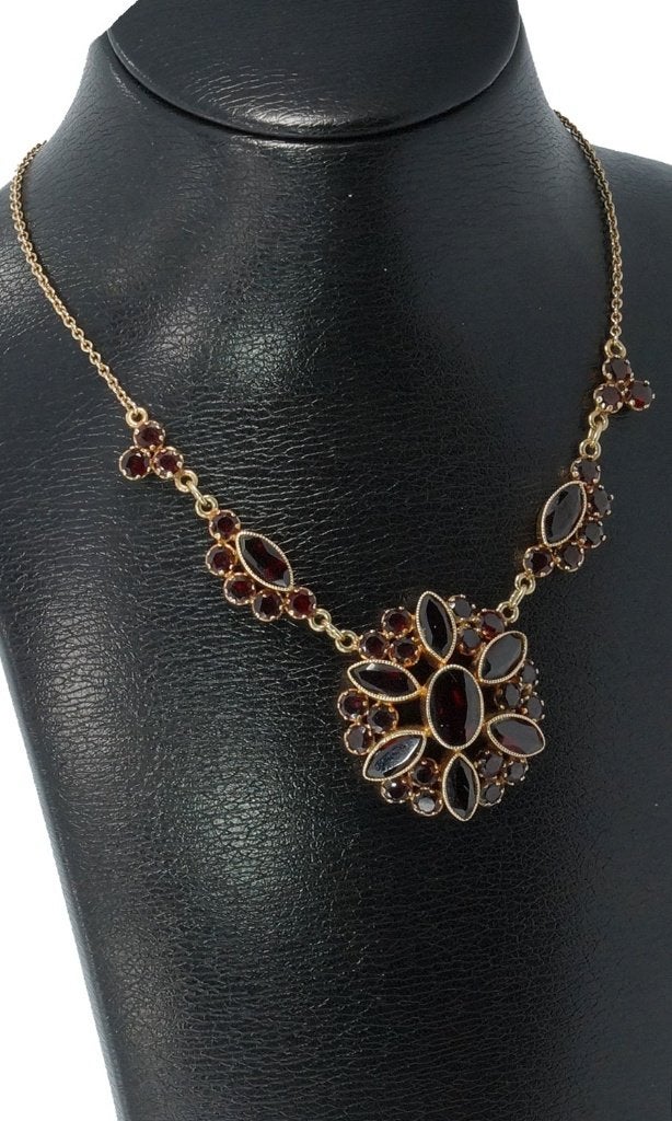 Granaat 14k gouden fraaie ketting dame choker luxe, Voordeelsieraden, Ophalen of Verzenden, Zo goed als nieuw, Met edelsteen