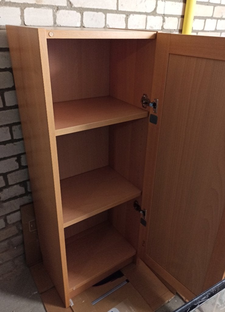 Billy kast bruin met deur, Ophalen, Minder dan 50 cm, Met deur(en), Tijdloos handig Ikea