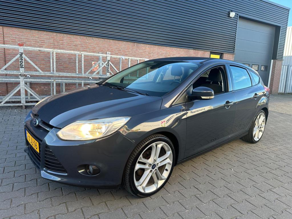 Ford Focus 1.6 TI-VCT Trend, Auto's, Stof, Gebruikt, Zwart, 4 cilinders