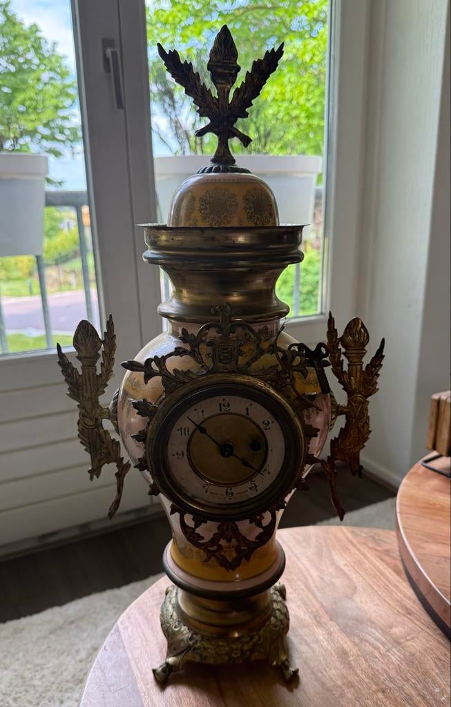 Antieke Franse Vaas met Klok, Ophalen of Verzenden