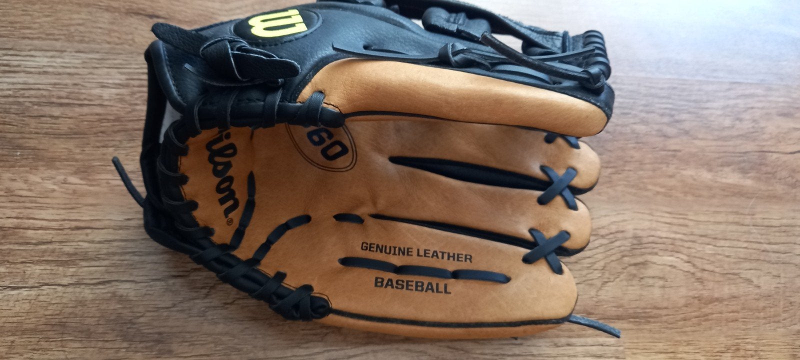 Nieuw Wilson A360 9 inch jeugd Lederen honkbal handschoen, Ophalen of Verzenden, Nieuw, Softbal, Handschoen