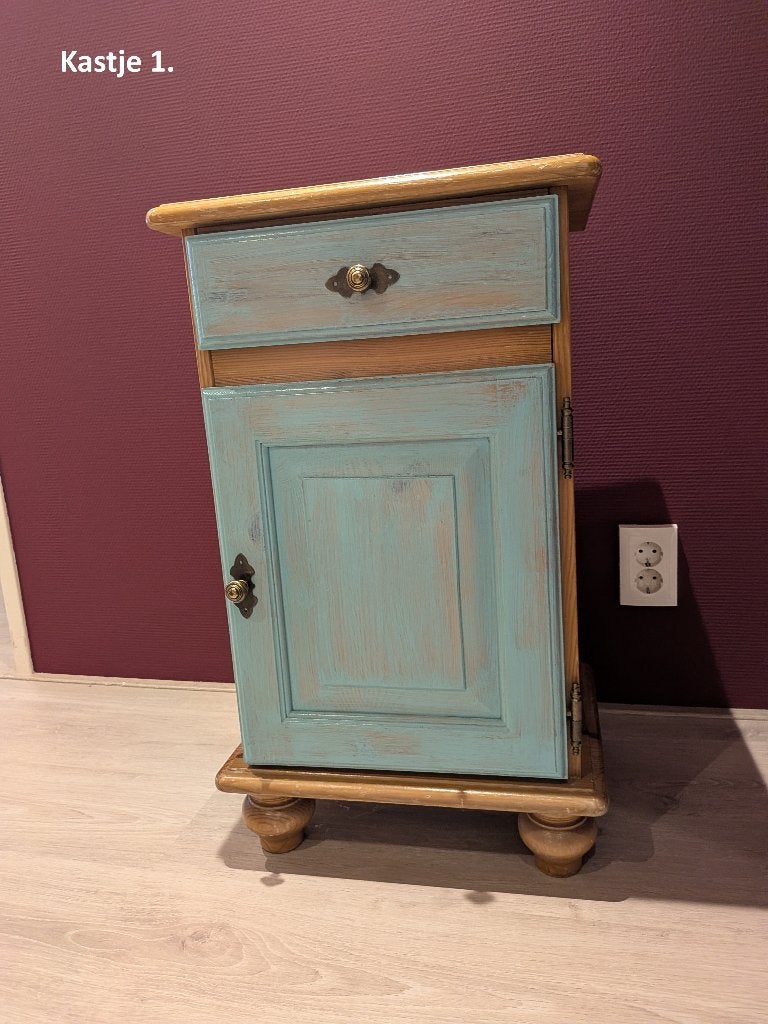 Brocant houten nachtkastje (blauw/grenen), Antiek en Kunst, Ophalen