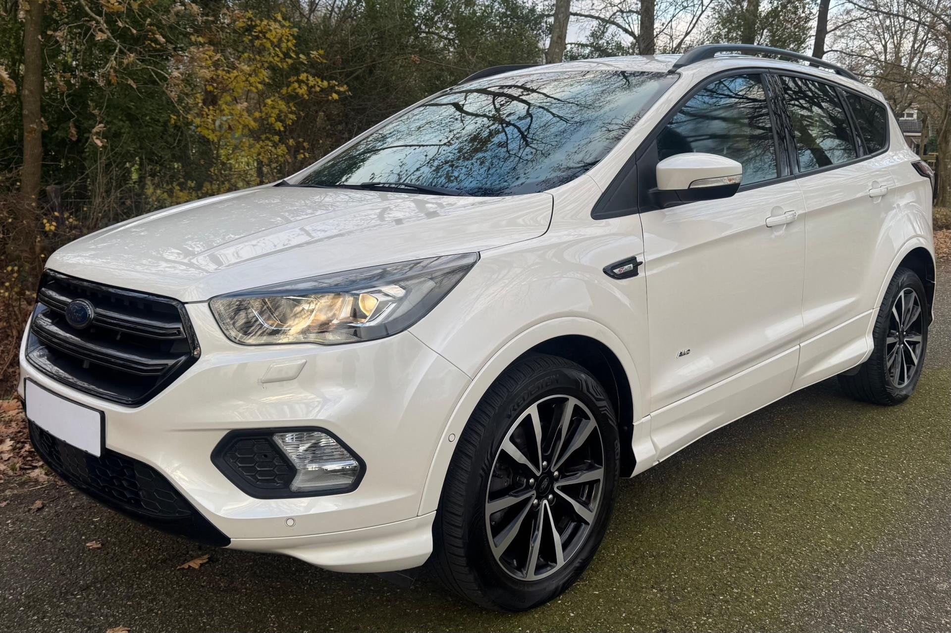 Ford Kuga 1.5 EcoBoost ST Line 2017 AUTOMAAT 4WD CARPLAY CLI, Auto's, Automaat, Lichtsensor, 4 cilinders, 1850 kg