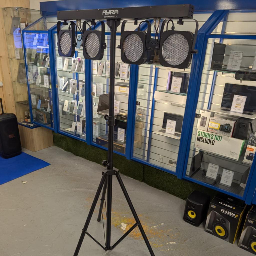 Ayra Compar Kit 1 LED Lichtset - Nieuwstaat compleet, Ruilrijk, Zo goed als nieuw, Info@ruilrijk.nl, Neerstraat 60, 6041 KD Roermond