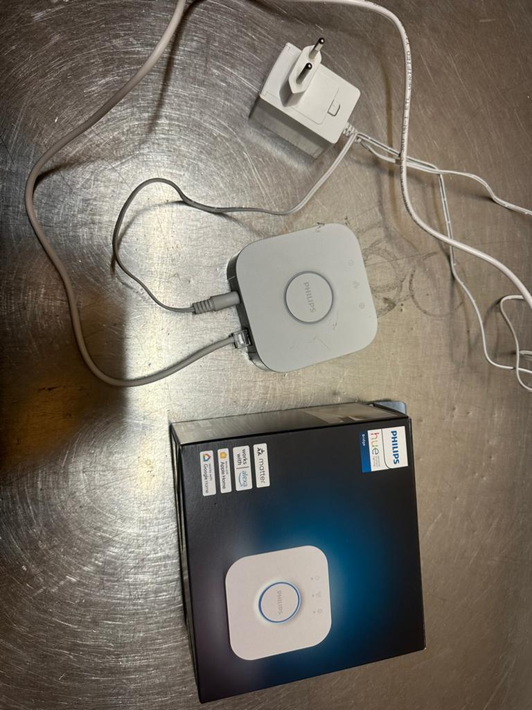 Philips Hue Bridge - Slimme Verlichting Hub, Ophalen of Verzenden, Zo goed als nieuw