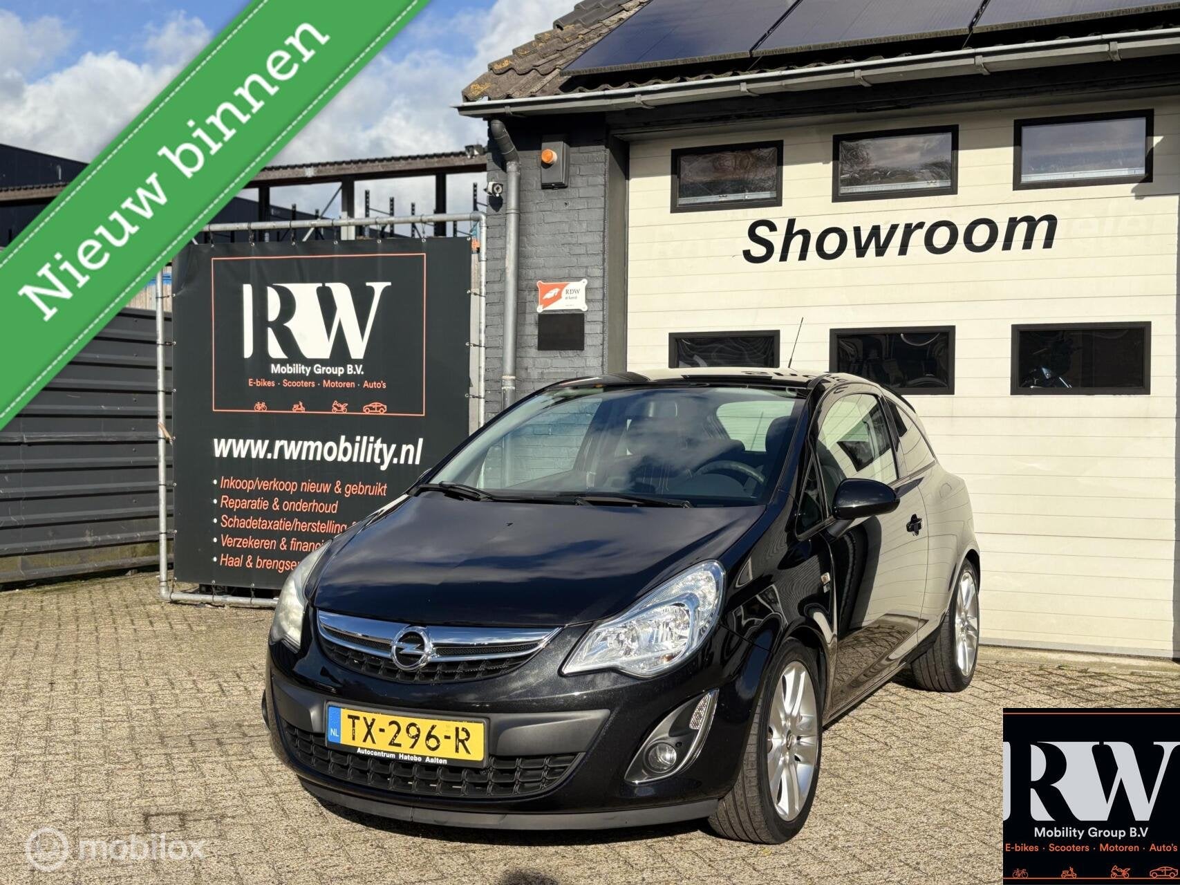 Opel Corsa 1.4-16V *A/C*CRUISE*NIEUWE APK*PARKEERSENSOREN*, Auto's, Voorwielaandrijving, Euro 5, 1398 cc, Zwart