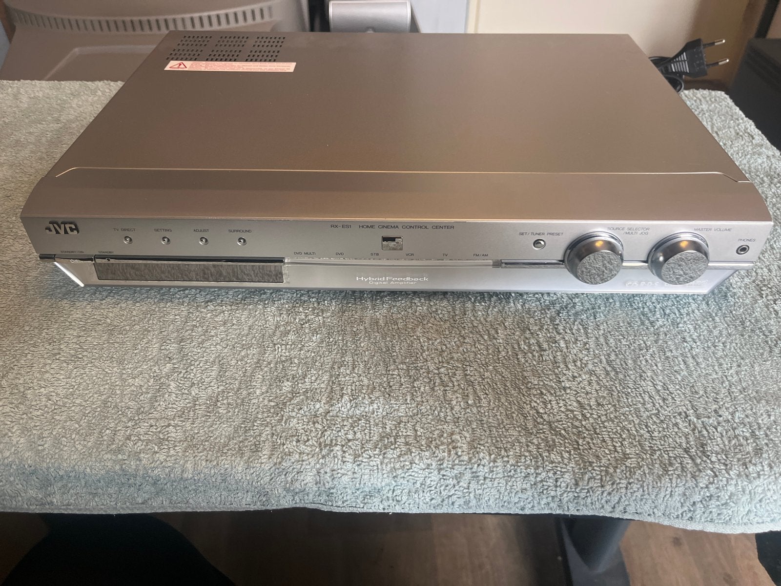 JVC RX-E81 Home Cinema Control Center Receiver, JVC, Ophalen of Verzenden, Minder dan 60 watt, Gebruikt