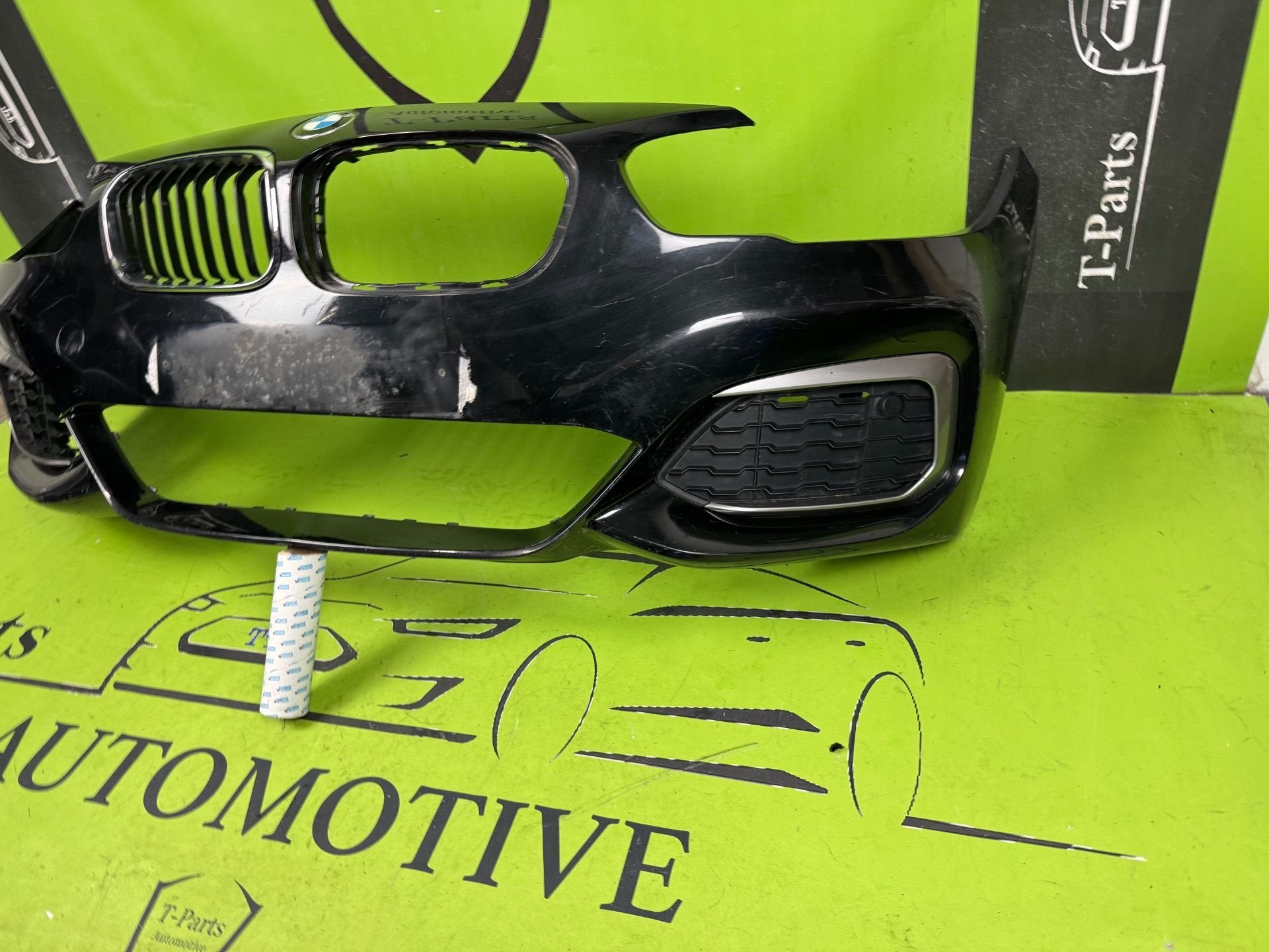 bmw 1 serie F20 F21 voorbumper m pakket bumper, Petuelring 130
80788  Munich, DE, Gebruikt, Info@bmw.de, Ophalen of Verzenden