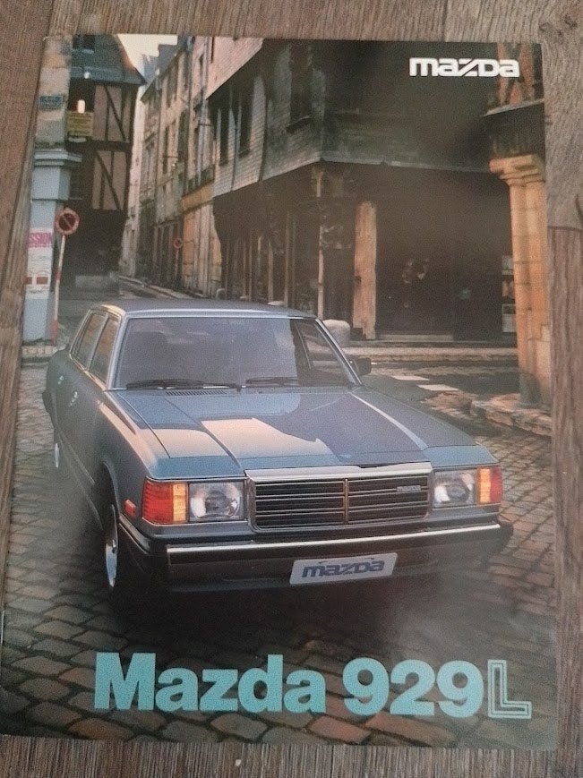 Mazda 929 L autofolder 1980, Ophalen of Verzenden, Nieuw, Mazda