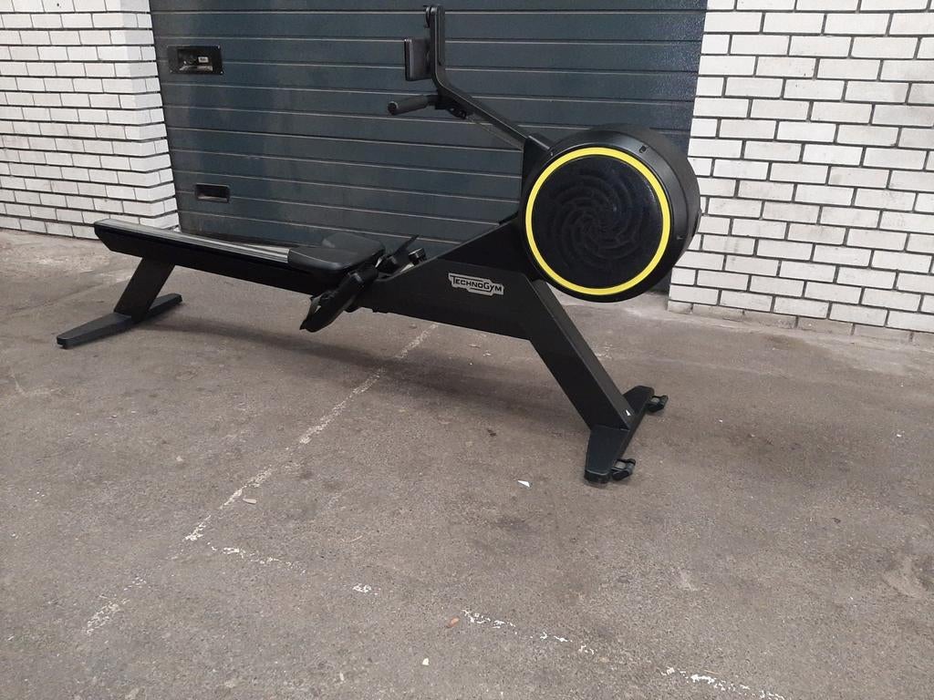 Technogym skillrow roeitrainer, Sport en Fitness, Fitnessmaterialen, Ophalen, Gebruikt, Overige typen