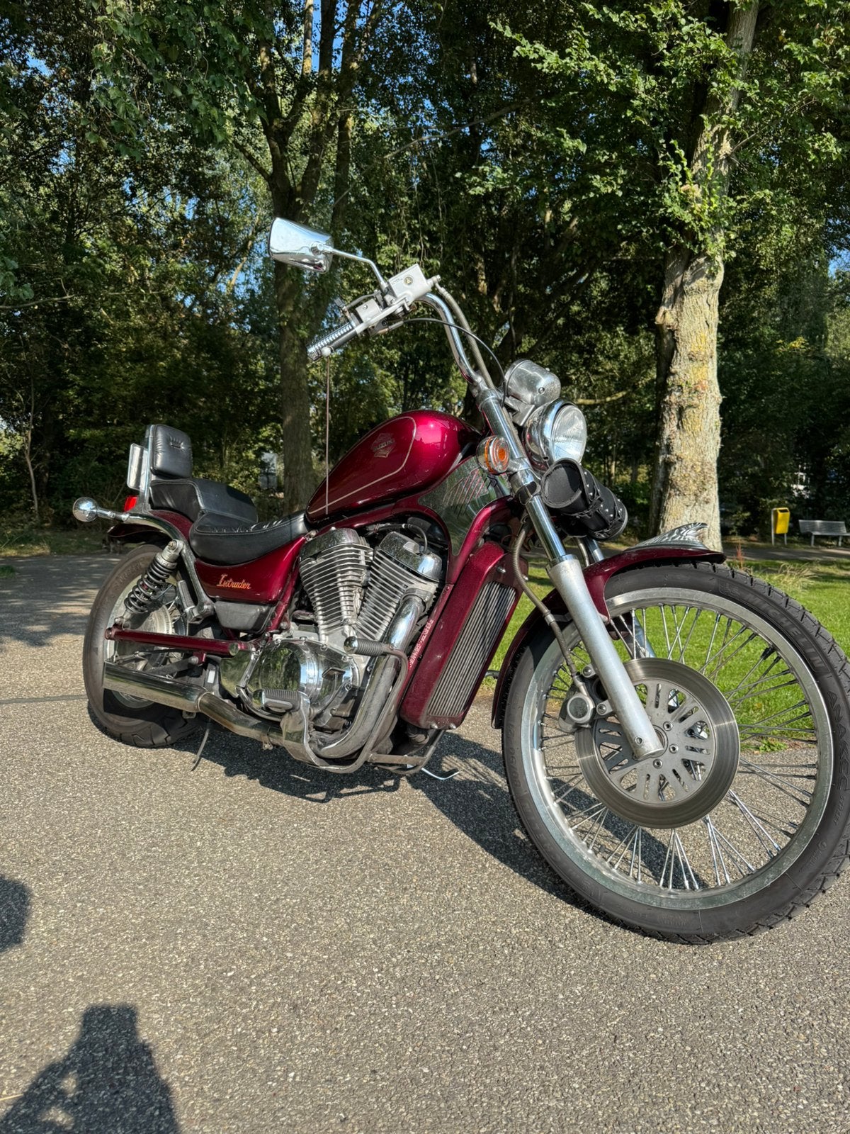 Suzuki Intruder VS750, 2 cilinders, Occasion, Chopper, Particulier