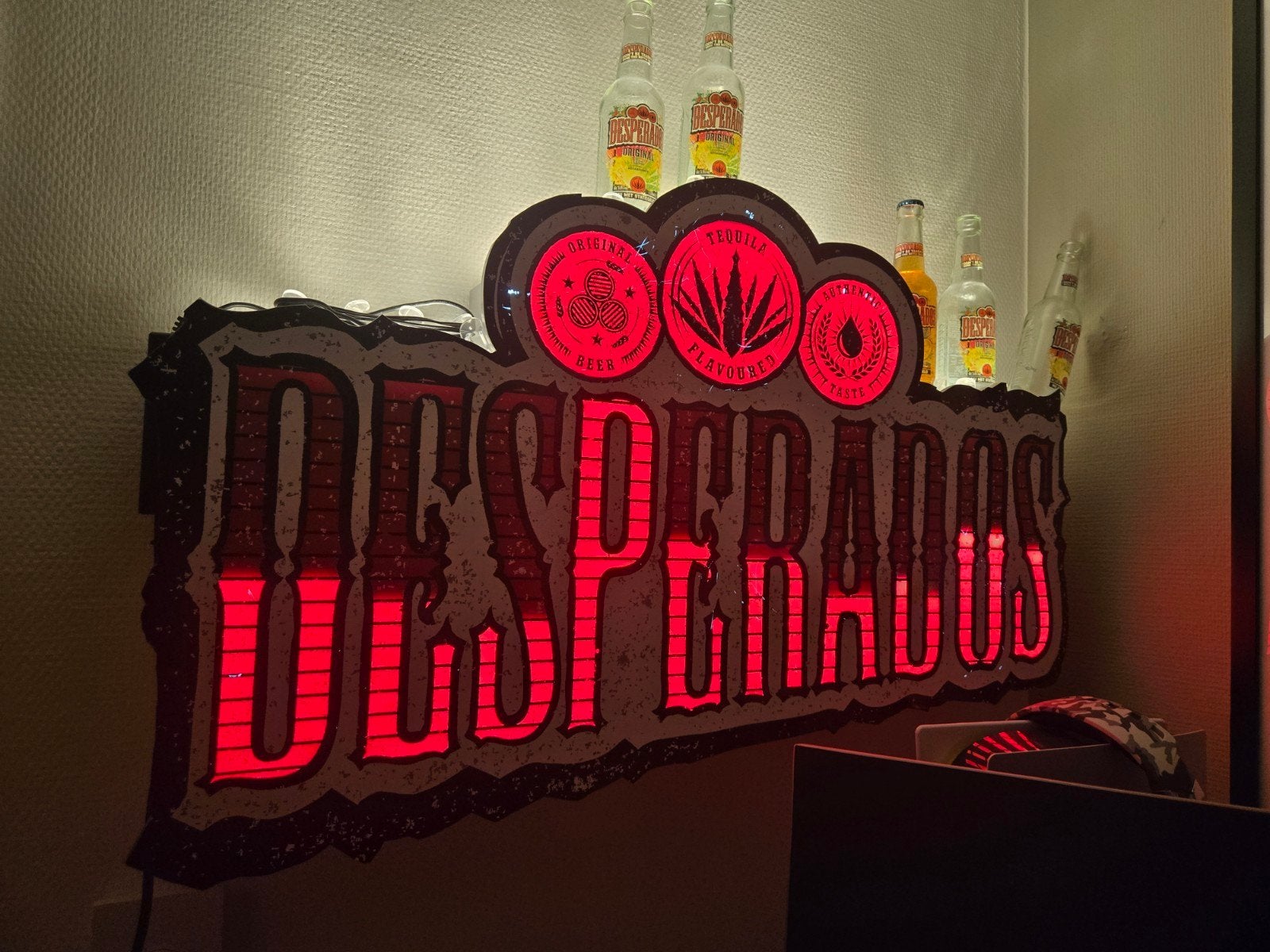 Desperados LED Lichtreclame - Unieke Bar Decoratie, Meerkleurig, Kunststof, Ophalen of Verzenden, Zo goed als nieuw