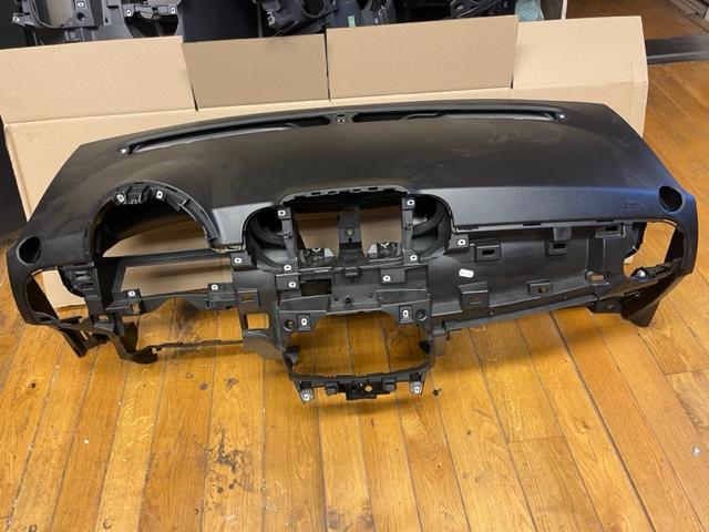 Dashboard zwart Abarth 500/595/695 (2016-05/..), Auto-onderdelen, Interieur en Bekleding, Stellantis N.V., Gebruikt, Webaccessibility@stellantis.com