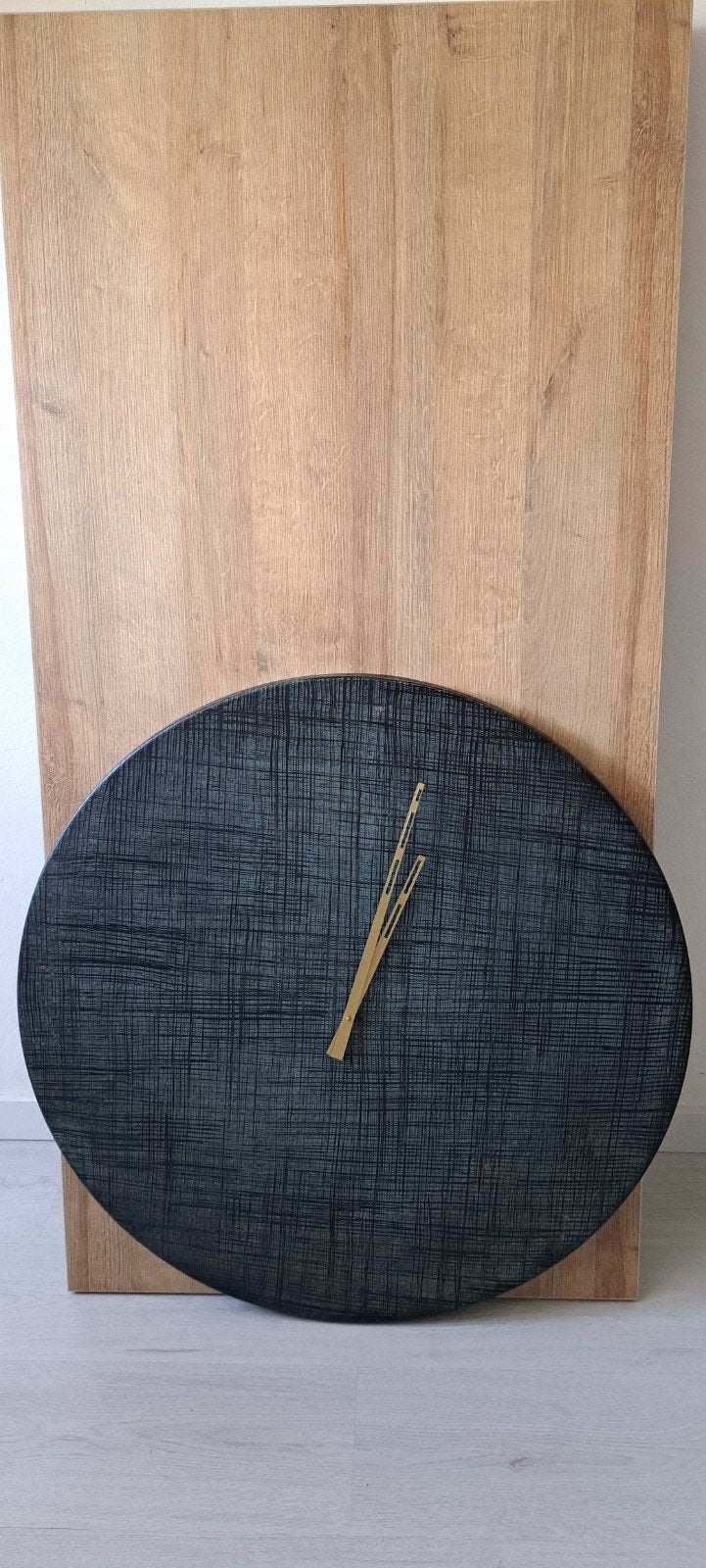 Grote metalen wandklok - Zwart met gouden wijzers, Ophalen, Stil uurwerk, Analoog, Industrieel
