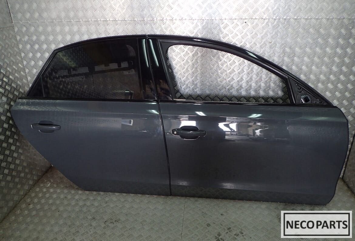 AUDI S8 A8 4H PORTIER DEUR PORTIEREN DEUREN OP AANVRAAG!!, Gebruikt, -, Achter, -