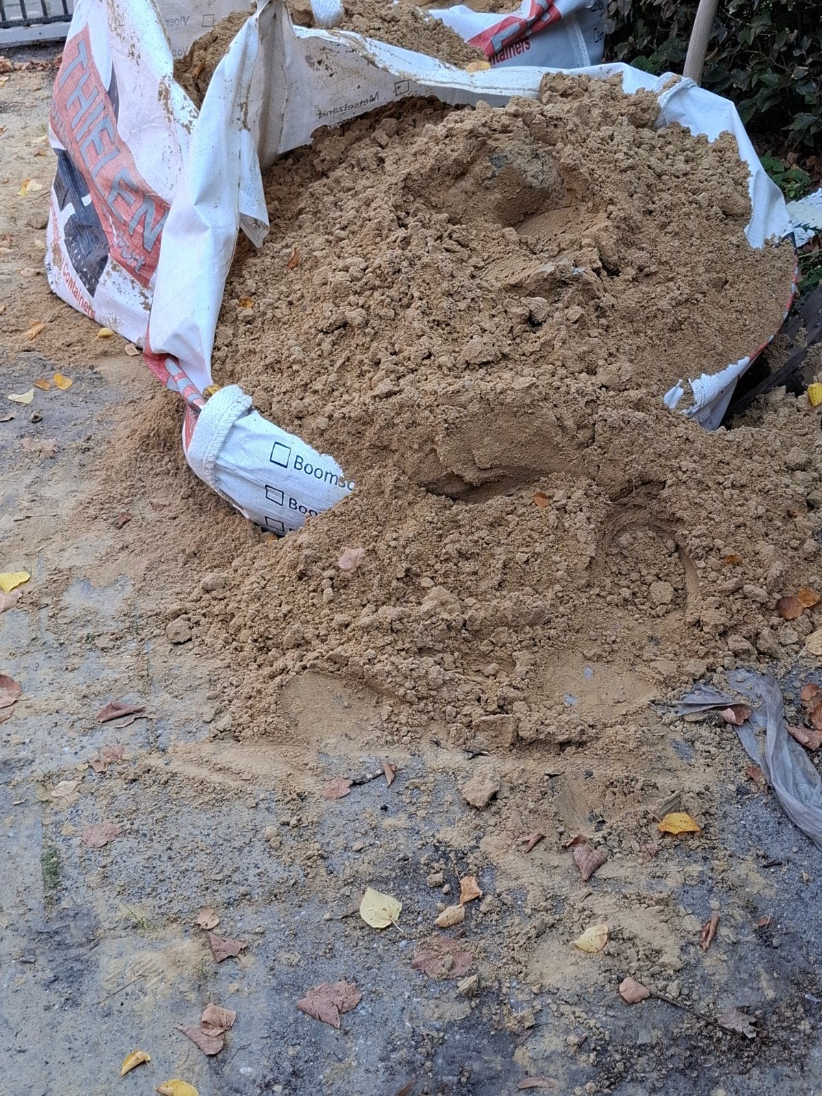 Gratis gele grond / ophoogzand / straatzand (ongebruikt), Tuin en Terras, Ophalen of Verzenden