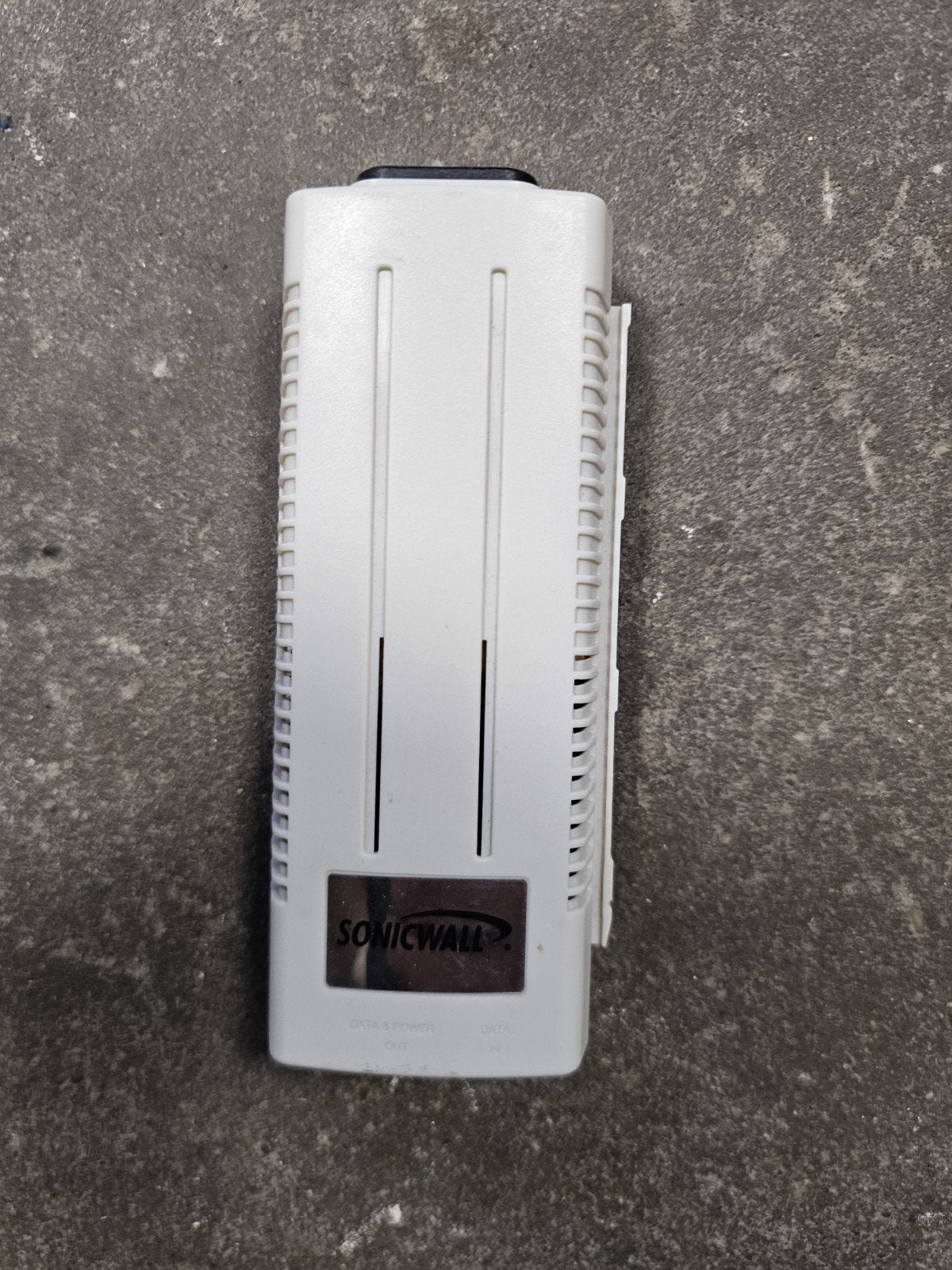 SonicWall Gigabit PoE Injector PD-3001G-C/AC, Computers en Software, Netwerk switches, Ophalen of Verzenden