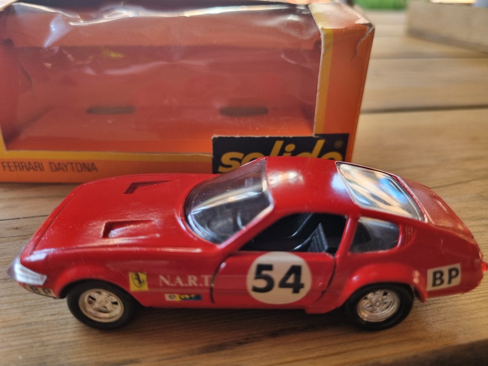 Solido Ferrari Daytona N.A.R.T. nr. 16 met doosje, Ophalen of Verzenden, Zo goed als nieuw, Auto's