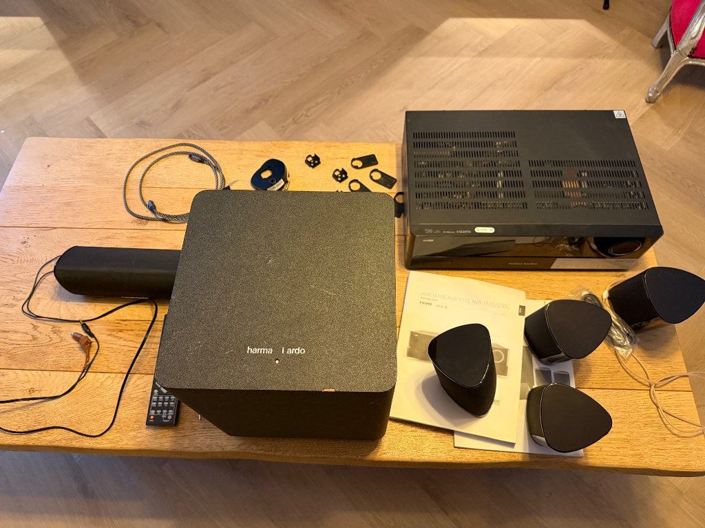 Harman Kardon geluidsinstallatie, Zo goed als nieuw, 120 watt of meer, Ophalen, Overige merken