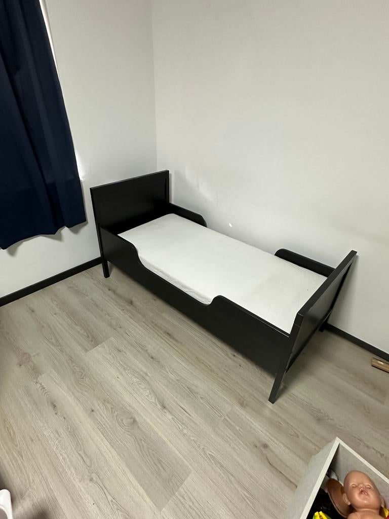 IKEA SMÅSTAD kinderbed met lattenbodem en matras, Ophalen, 70 tot 85 cm, Zo goed als nieuw, Lattenbodem