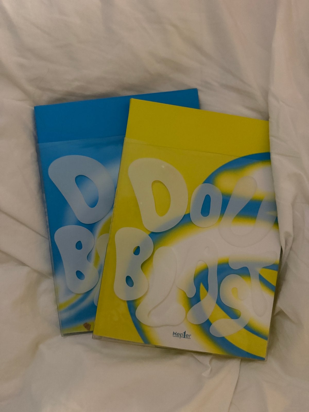 Kep1er - Doublast (Blauwe versie) K-pop CD Album, K-pop, Ophalen of Verzenden, Zo goed als nieuw, Inclusief boekje