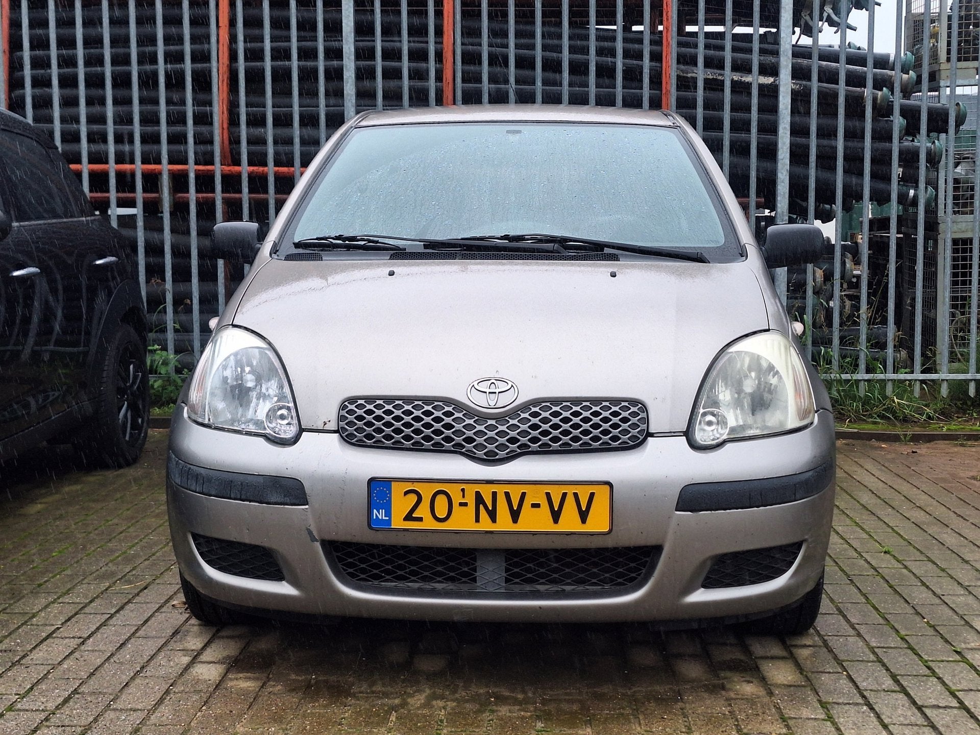 Toyota Yaris €1649,-1.0 VVT-i Idols Trekhaak Apk 2027, Stof, Gebruikt, 31 €/maand, 4 cilinders