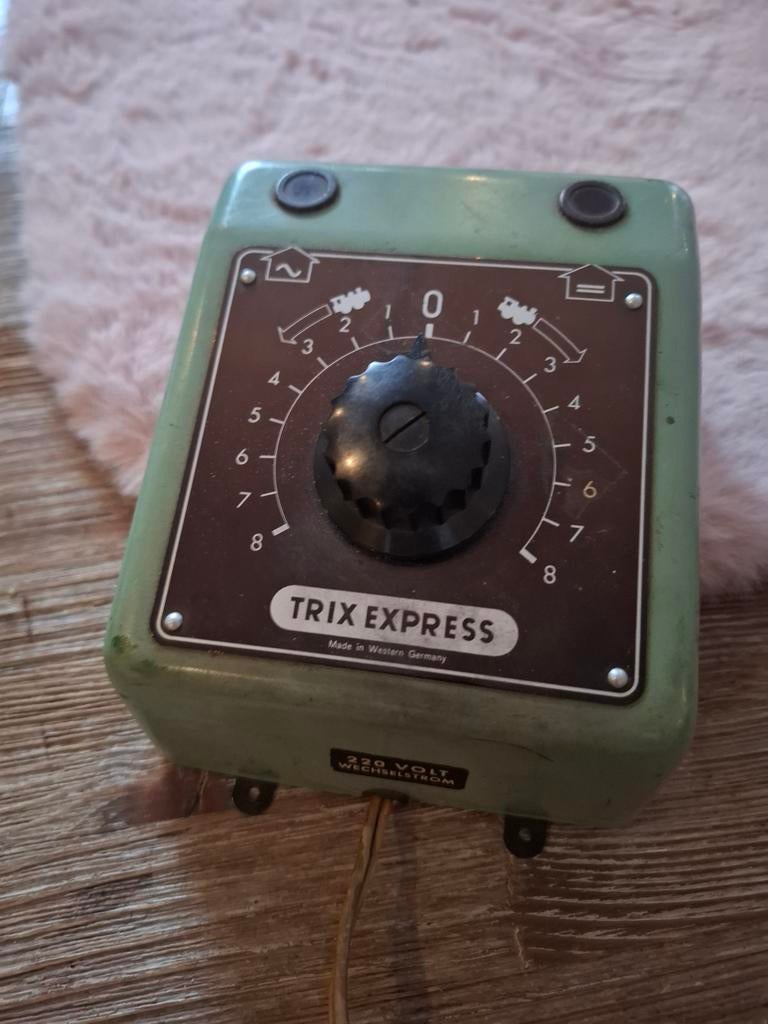 Trix express 5599 trafo 1 Ampère, Gebruikt, Gelijkstroom, Trix, Rails