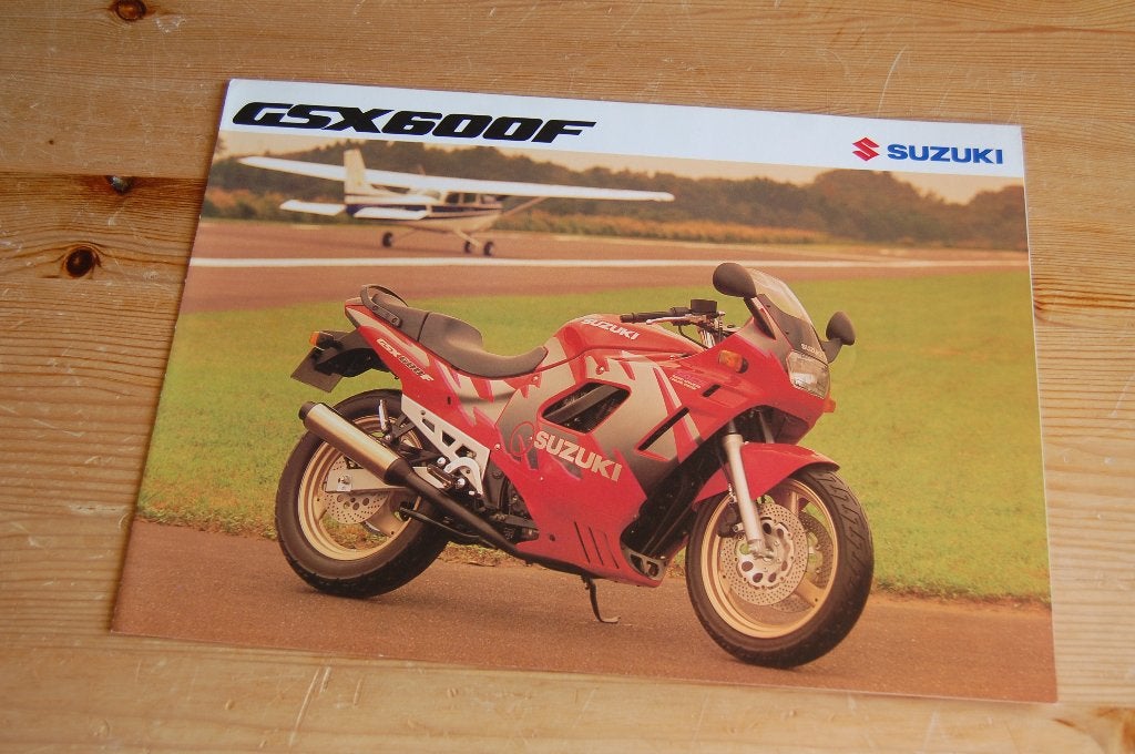Suzuki GSX600F uitgave 10-1991, Motoren, Ophalen of Verzenden, Suzuki