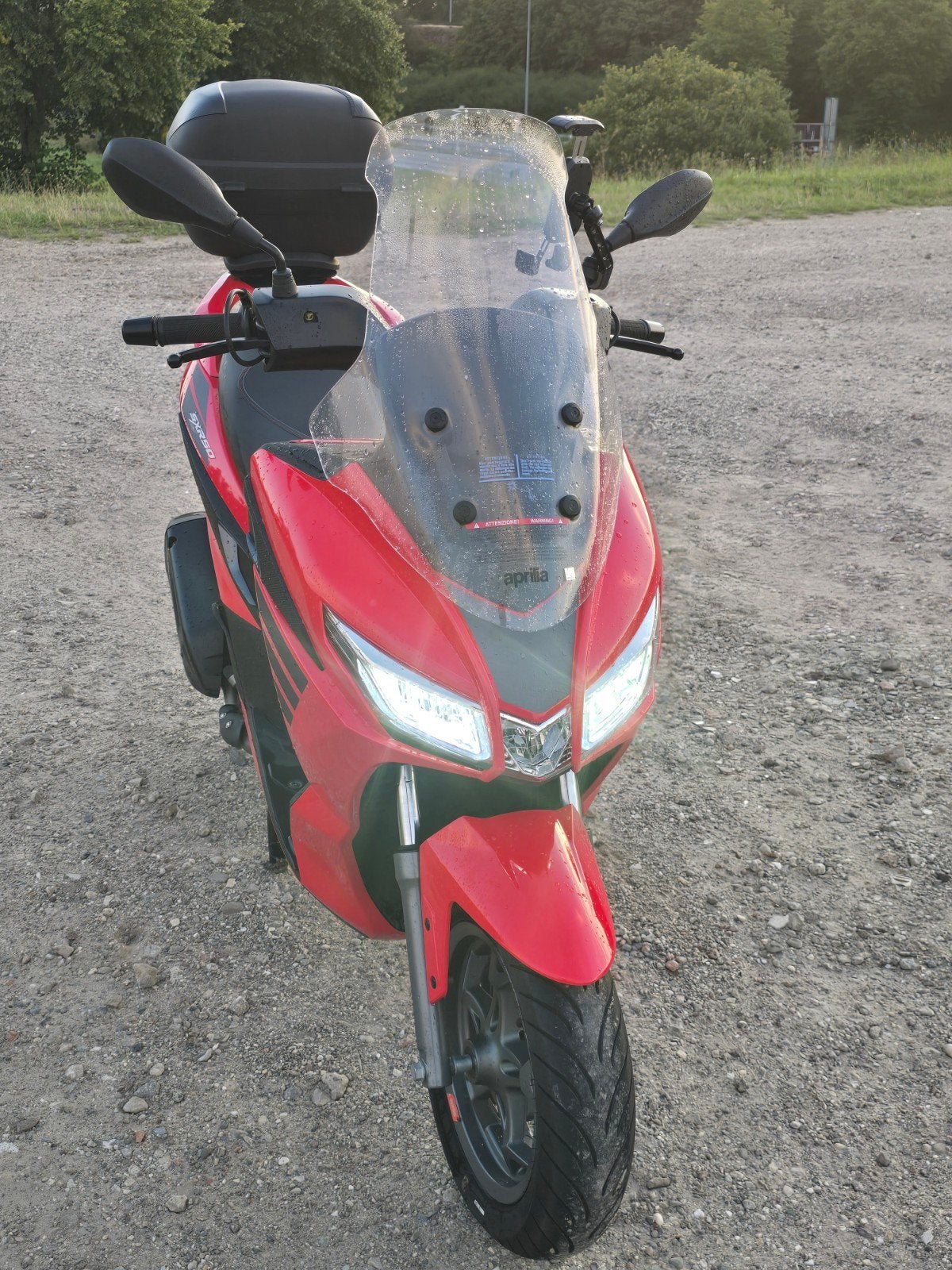 Aprilia SXR 50 Scooter - Zo goed als nieuw 2026, Fietsen en Brommers, Ophalen, Overige modellen, Maximaal 45 km/u, Zo goed als nieuw