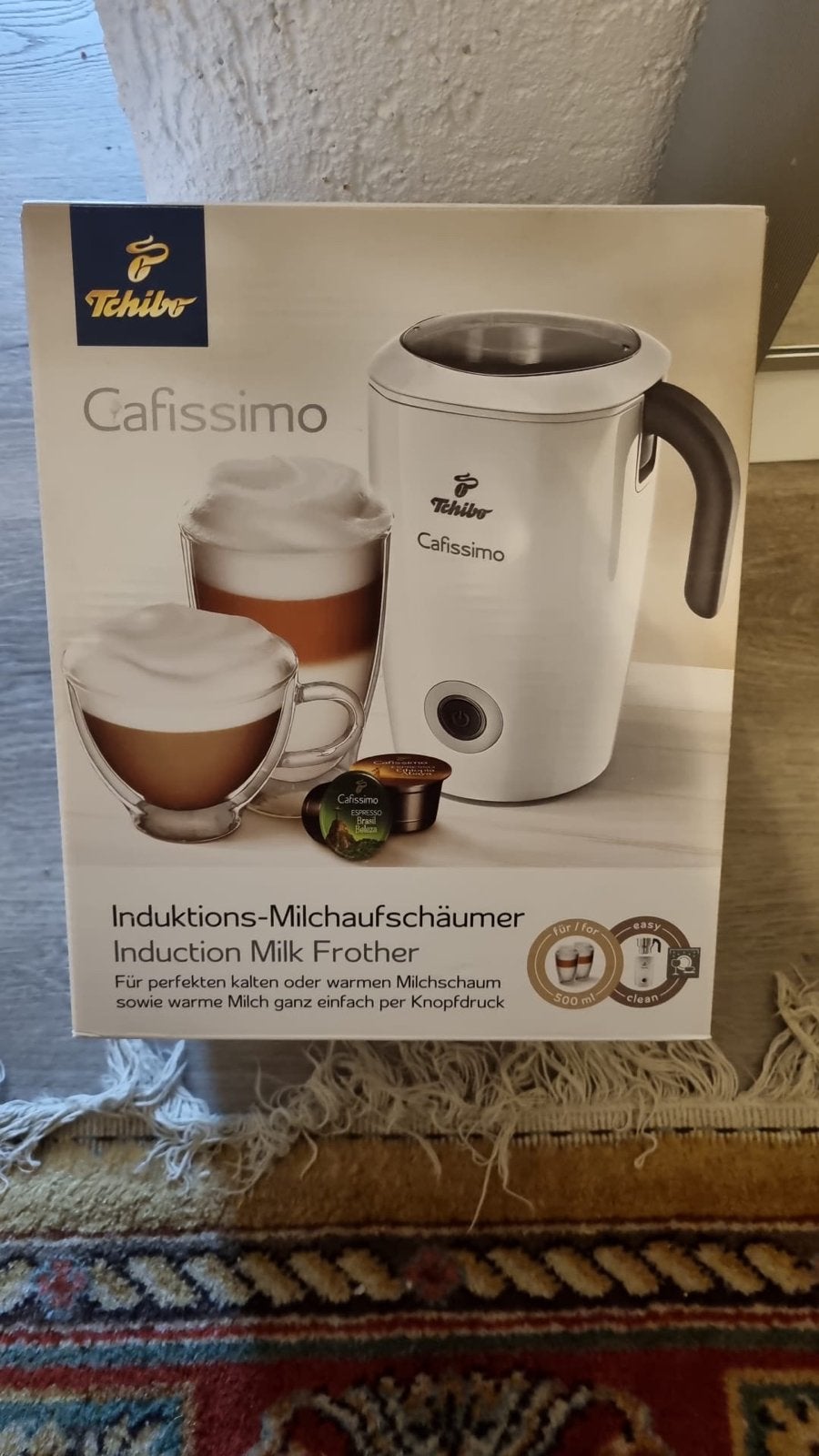 Tchibo Cafissimo Inductie Melkopschuimer - Nieuw in doos, Ophalen, Nieuw, Elektrische melkopschuimer