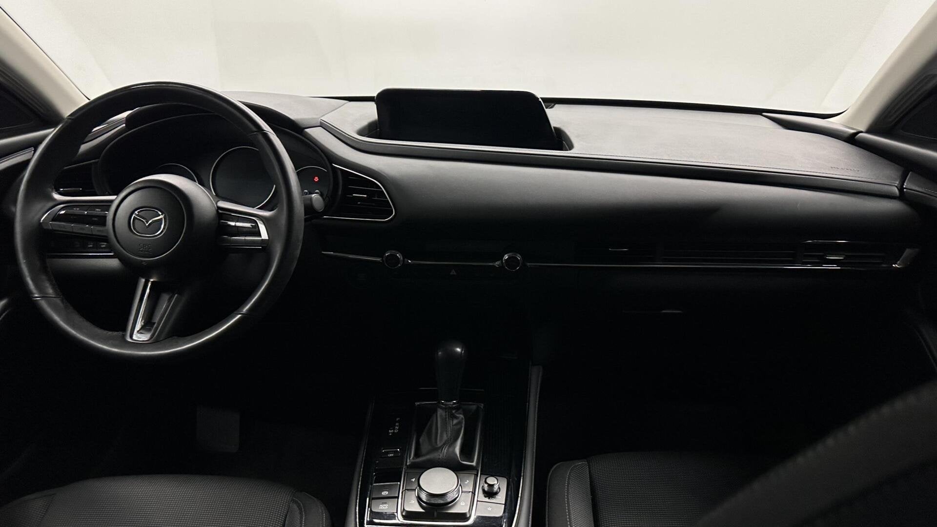Foto 3 van Mazda CX-30 2.0 e-SkyActiv-X M Hybrid Comfort CAMERA CARPLAY