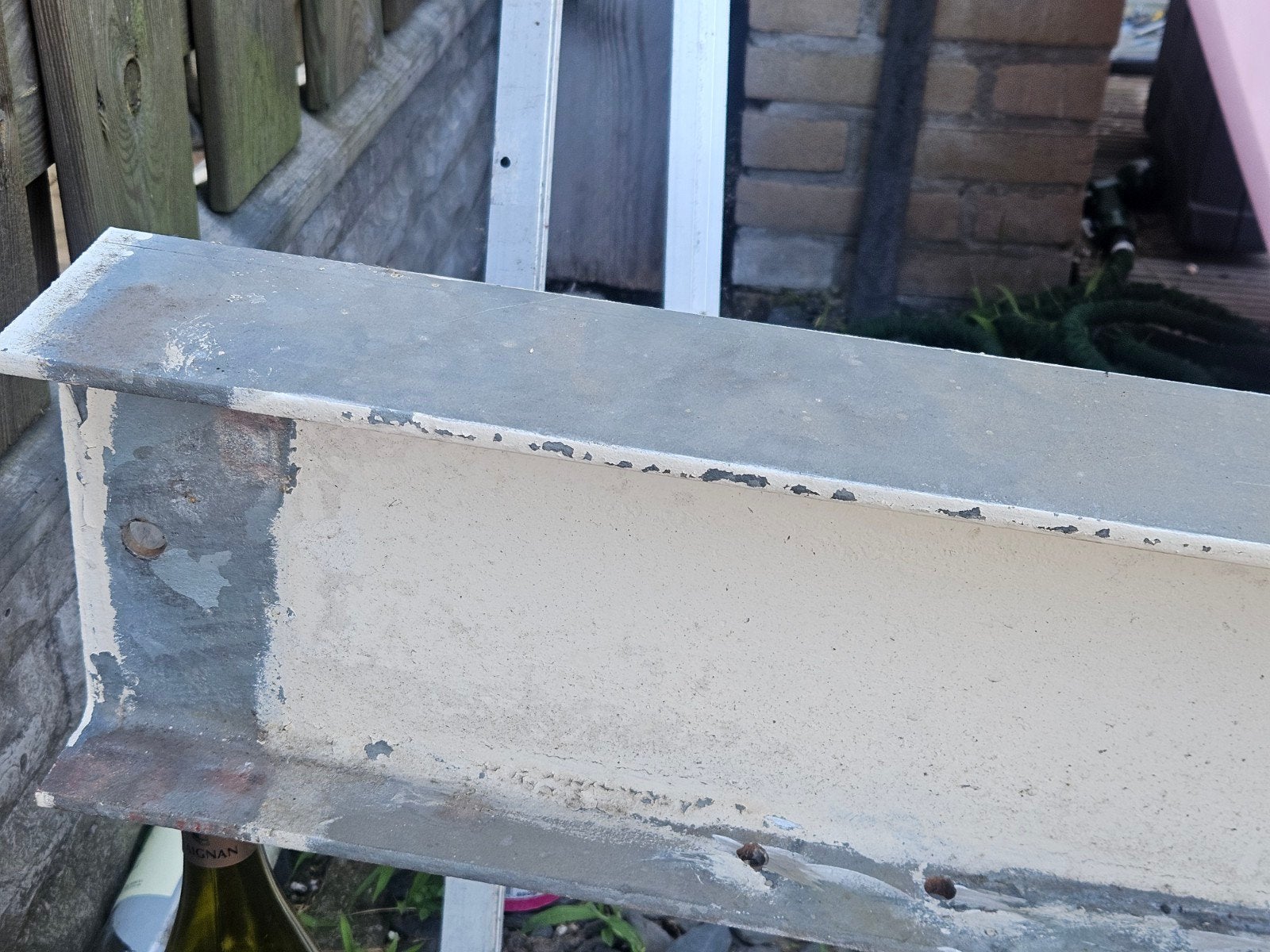 Stalen balk- Gegalvaniseerd/Geschopeerd staal 522x18cm, Ophalen