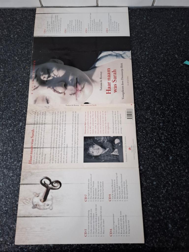 Tatiana de Rosnay - Haar naam was Sarah 8 CD's, Boeken, Luisterboeken, Ophalen of Verzenden, Tatiana de Rosnay, Cd