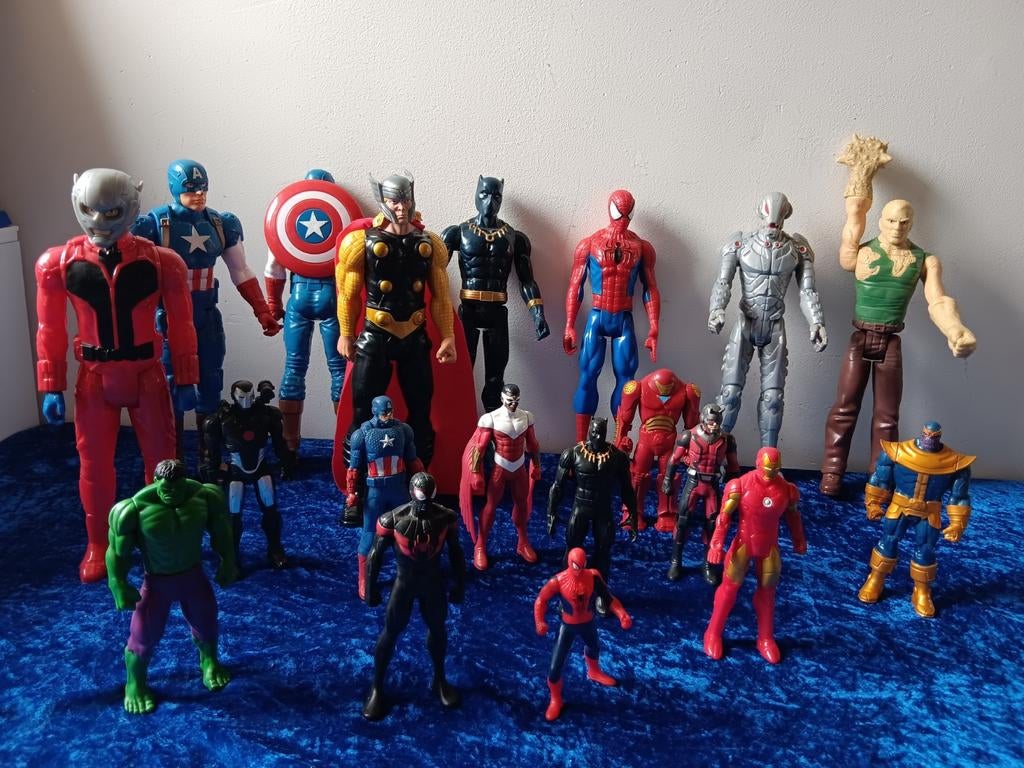 Grote collectie Marvel actiefiguren (10-30 cm), Kinderen en Baby's, Speelgoed | Actiefiguren, Ophalen of Verzenden, Gebruikt