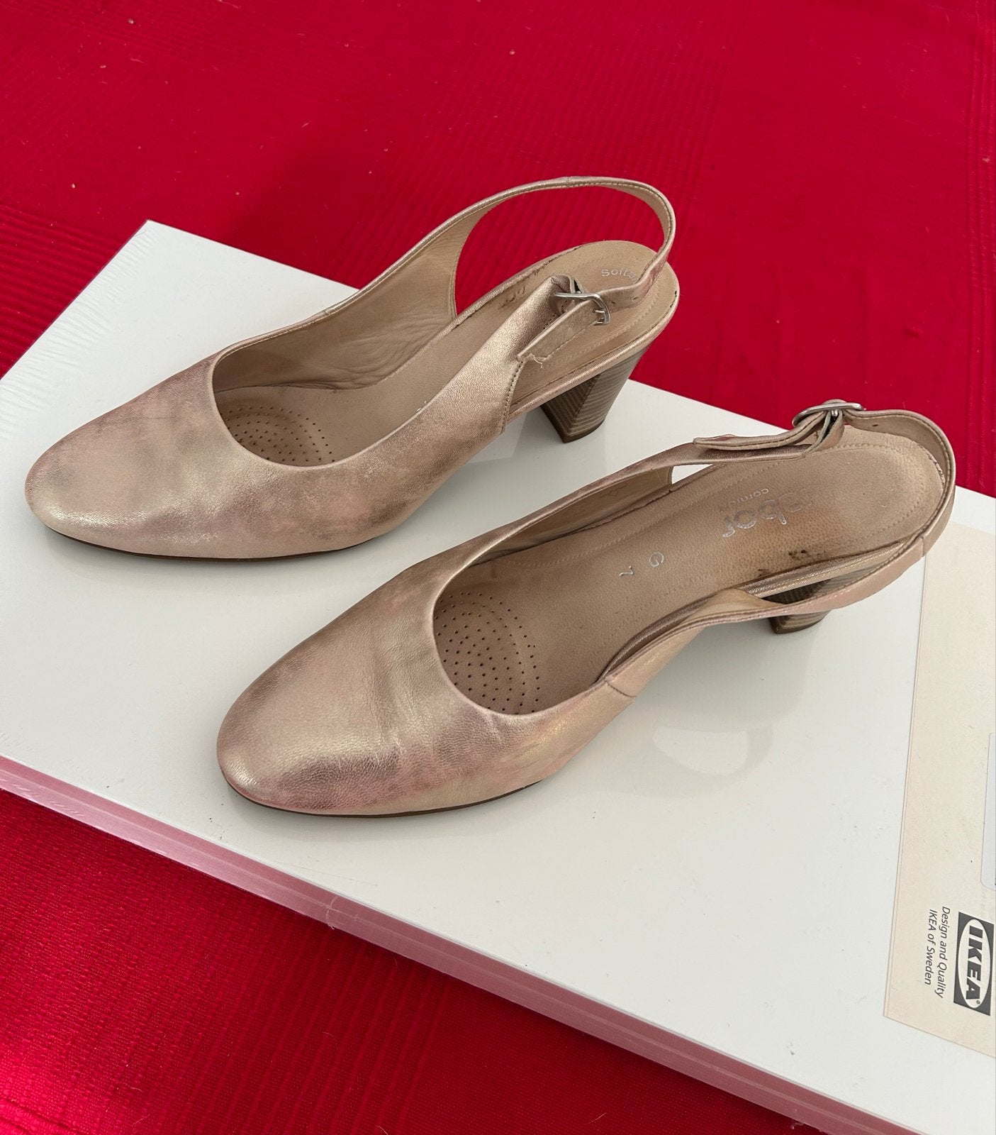 Gabor Pumps - Poeder roze maat 7 en tasje merkloos 25,00, Kleding | Dames, Ophalen of Verzenden, Gedragen, Overige kleuren, Pumps