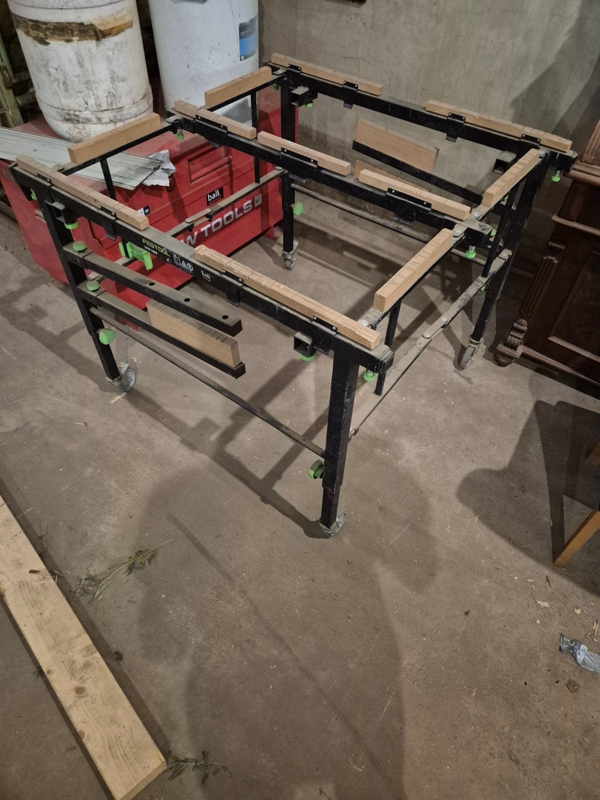 inklapbare werkbank, werktafel, zaagtafel, Ophalen, Gebruikt, 70 tot 120 cm, Inklapbaar