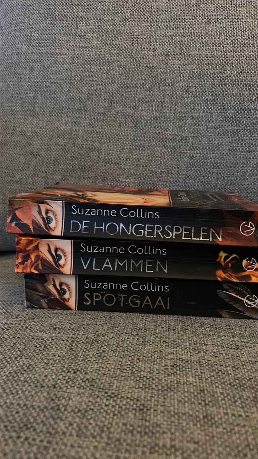 Suzanne Collins - Spotgaai, Ophalen of Verzenden, Zo goed als nieuw, Suzanne Collins